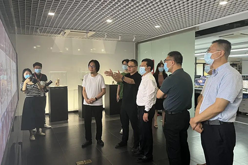 中共常州市委常委、宣傳部部長陳志良一行蒞臨我司專題調研文化產業發展有關工作